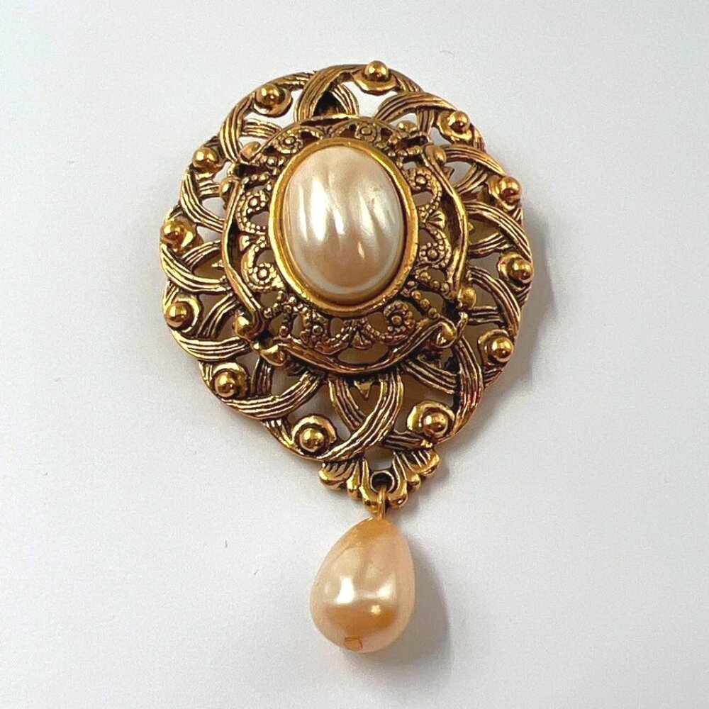 Pearl Gold Brooch Women Fashion Jewelry Dangle Drop